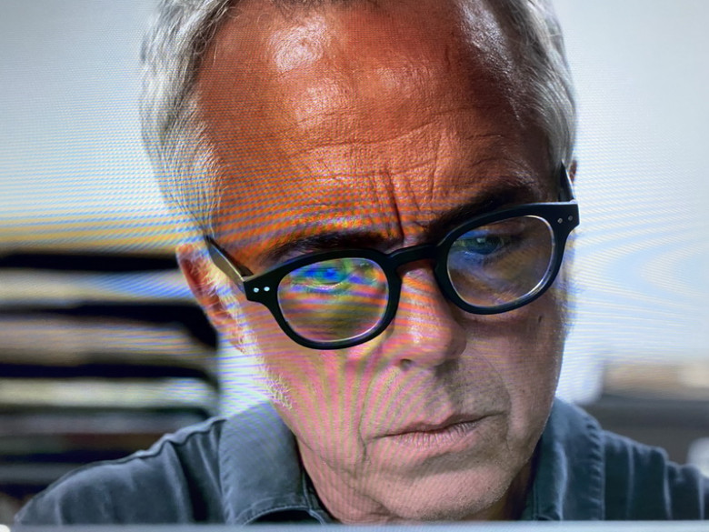 Izipizi #C Black Reading Glasses of Titus Welliver as Los Angeles Police Detective Harry in Bosch (4)