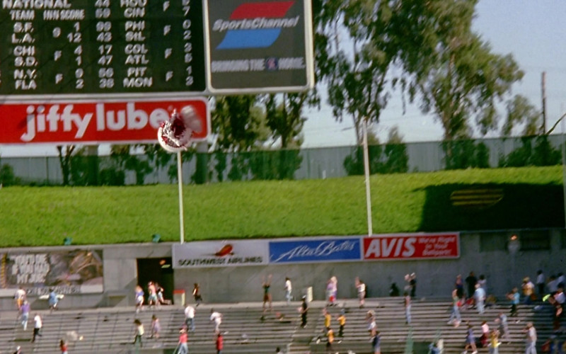Jiffy Lube in Angels in the Outfield (1994)