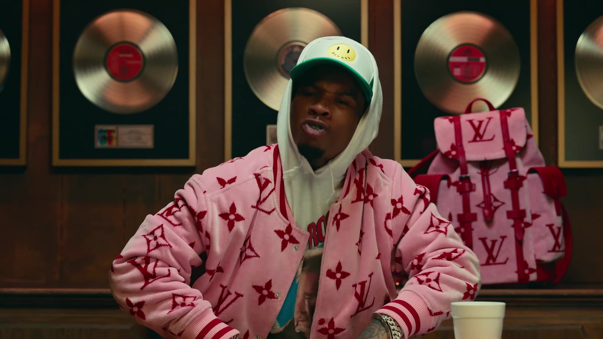 Louis Vuitton Pink Jacket And Backpack Of Tory Lanez In Most High (2020)