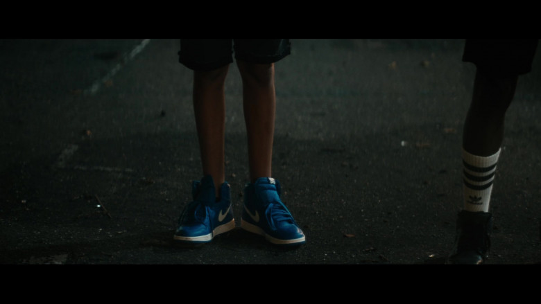 Nike Dunk Blue Sneakers of Gregory Diaz IV as Luis Acosta in Vampires vs. the Bronx (2)