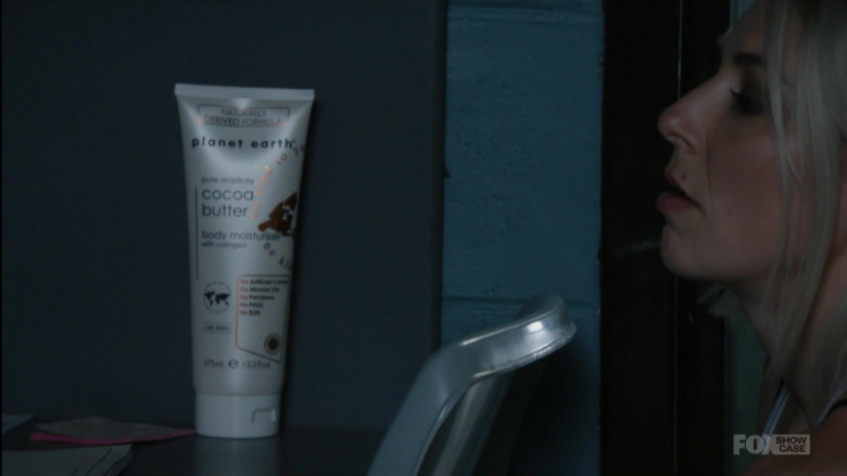 Planet Earth Cocoa Butter Body Moisturiser in Wentworth S08E10