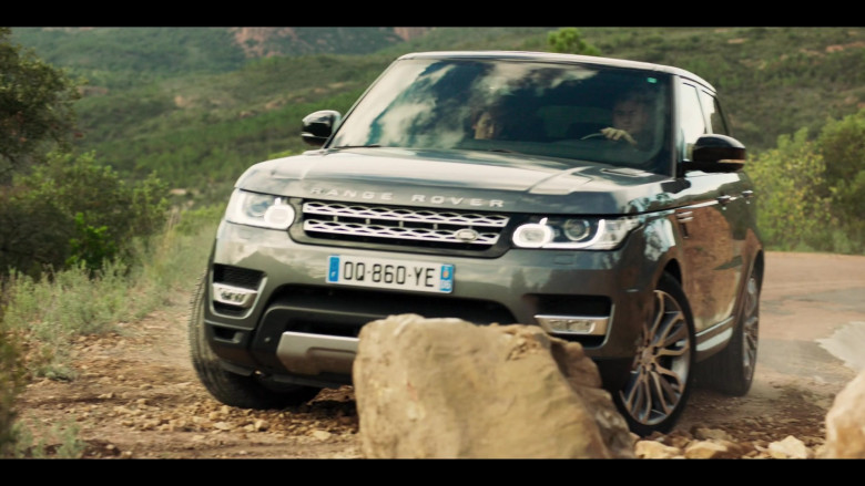 Range Rover Cars in Riviera S03E04 TV Show (5)