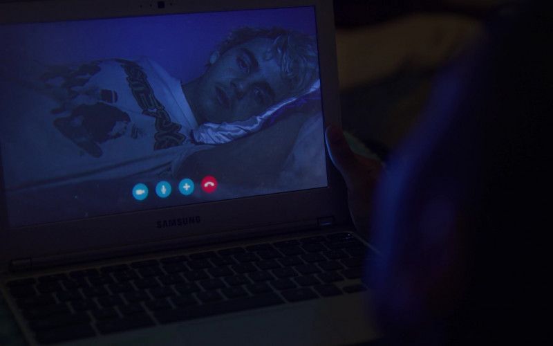 Samsung Laptop in We Are Who We Are Ep. 7 (2020)