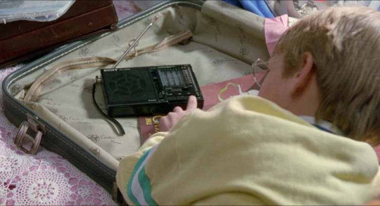 Sony Radio in The Witches Movie (1)