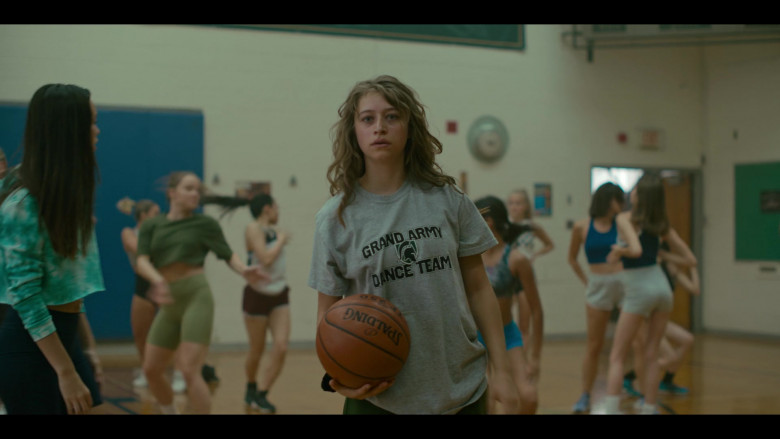 Spalding Basketball Held by Odessa A’zion as Joey Del Marco in Grand Army S01E04 TV Series by Netflix