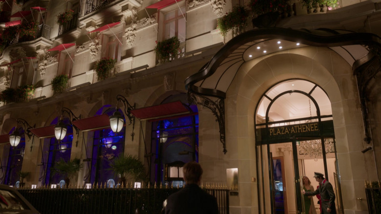 The Hotel Plaza Athénée in Emily in Paris S01E07 French Ending (1)