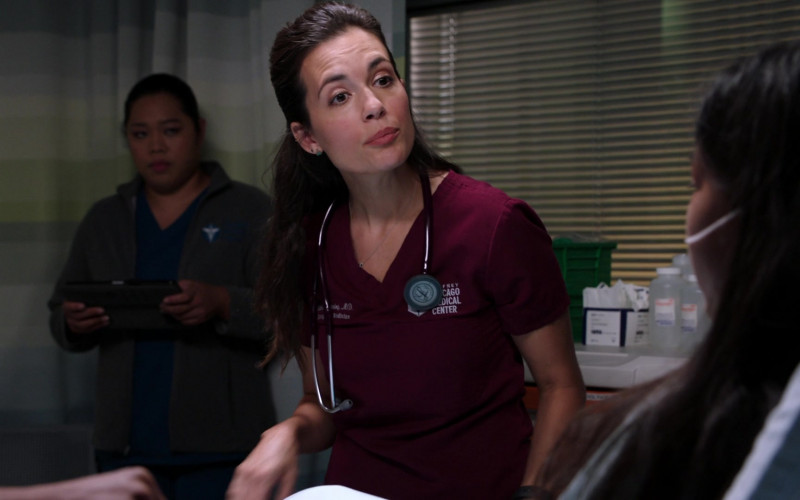 3M Littmann Stethoscope of Torrey DeVitto as Dr. Natalie Manning in Chicago Med S06E01 (2)