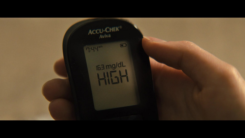 Accu-Chek Aviva Blood Glucose Meter in Run Movie (1)