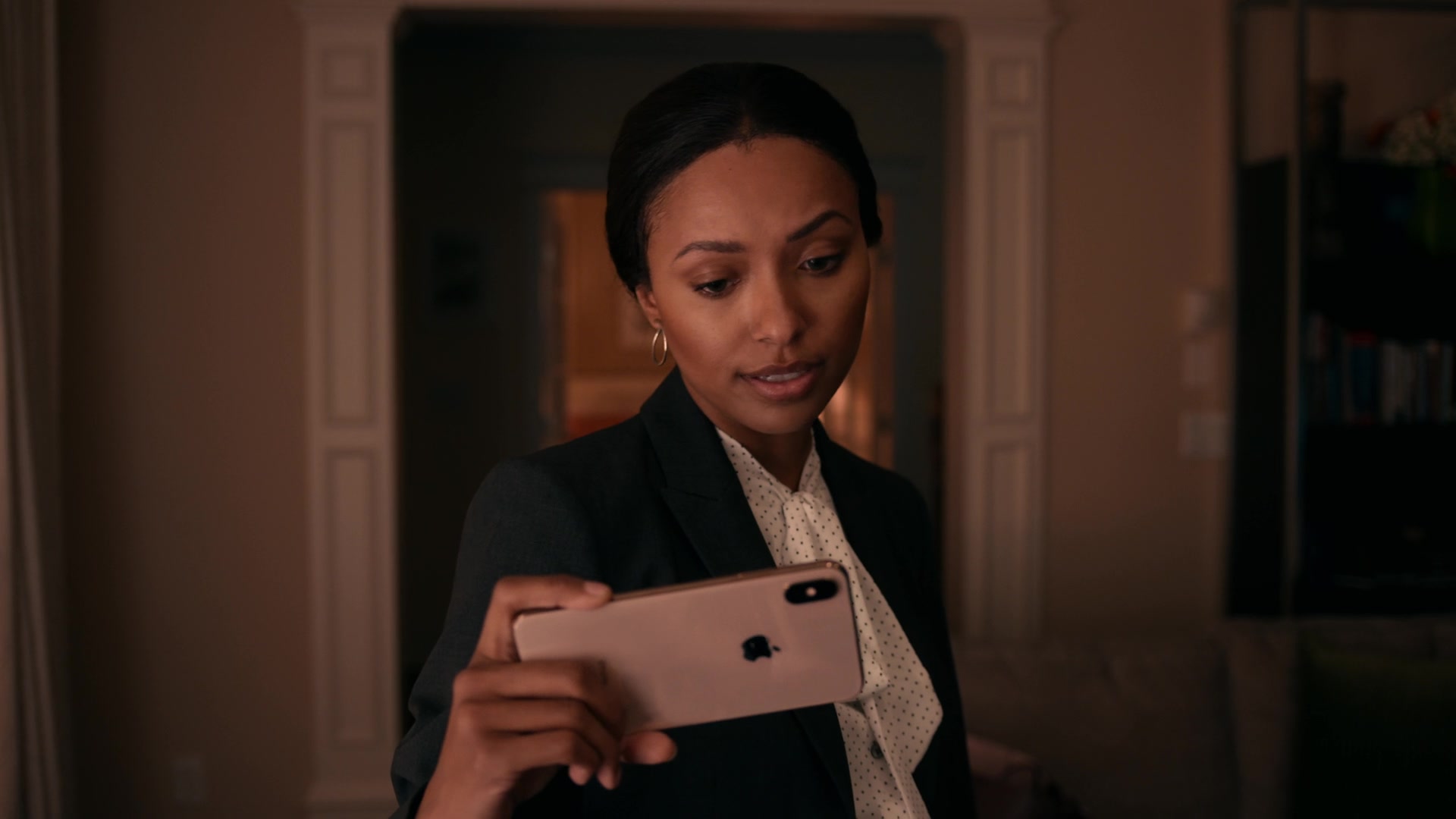 Apple iPhone Smartphone of Kat Graham as Erica Miller in Operation Christma...