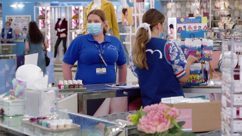 Care Cover Protective Masks in Superstore S06E03 Floor Supervisor (2020)