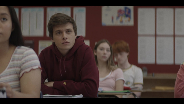 Carhartt Hoodie of Nick Robinson as Eric Hunter in A Teacher S01E01 (2020)