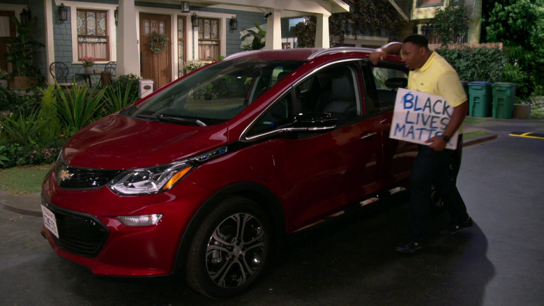Chevrolet Bolt EV Red Electric Car in The Neighborhood S03E01 Welcome to the Movement (2020)