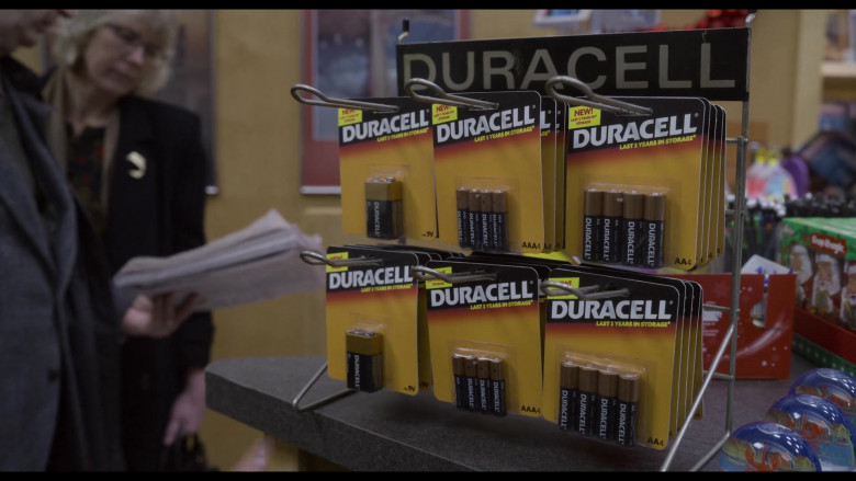 Duracell Batteries in The Christmas Chronicles 2 (2020)