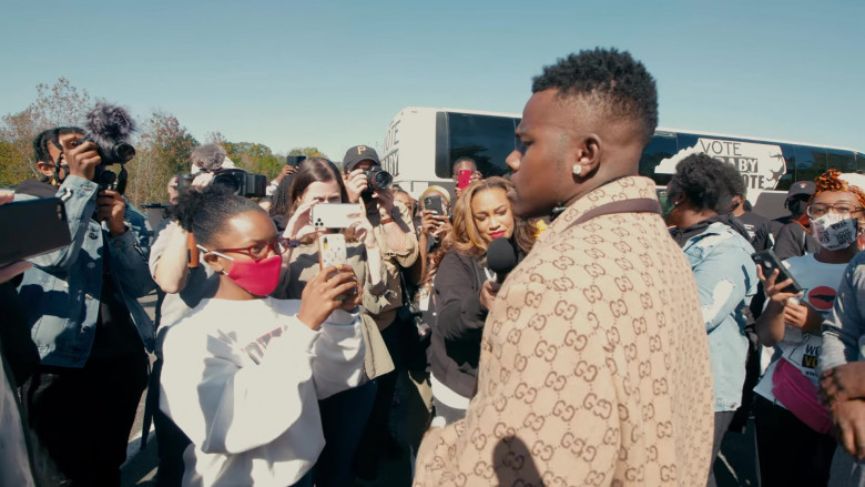 Gucci Beige-Brown Wool Coat Outfit of DaBaby in “Gucci Peacoat” 2020 (2)