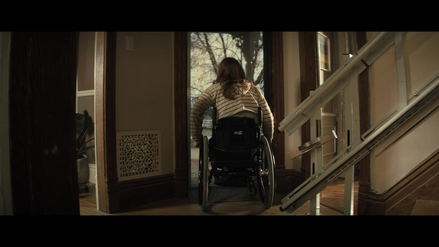 JAY J3 Wheelchair Of Kiera Allen As Chloe Sherman In Run (2020)