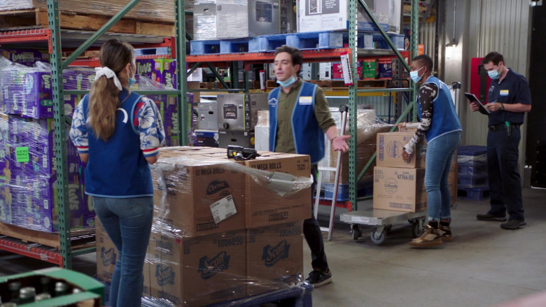 Luvs Diapers, Scott Towels and Cottonelle in Superstore S06E03 Floor Supervisor (2020)