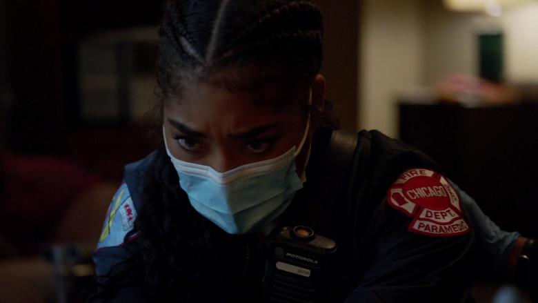 Motorola Radio of Adriyan Rae as Paramedic Gianna Mackey in Chicago Fire S09E01 Rattle Second City (2020)