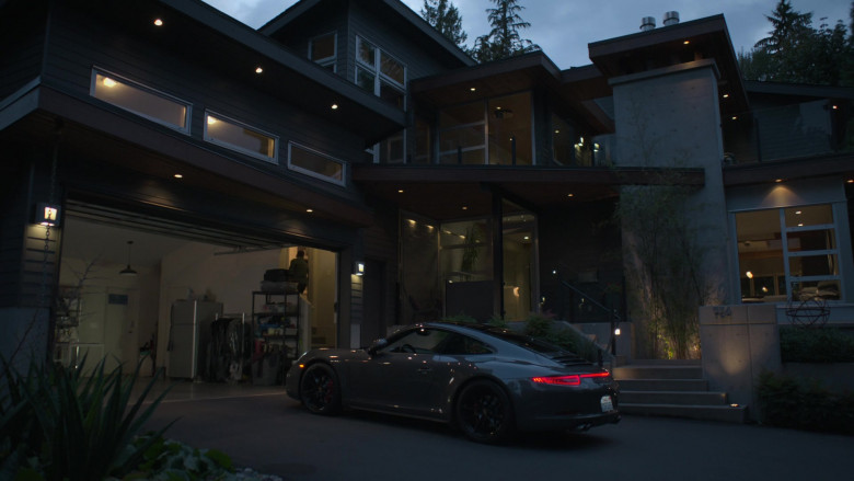 Porsche 911 Car of Hill Harper as Dr. Marcus Andrews in The Good Doctor S04E02 TV Show (2)