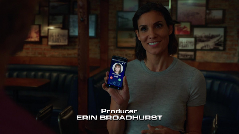 Samsung Galaxy Smartphone of Daniela Ruah as Kensi Blye in NCIS Los Angeles S12E01