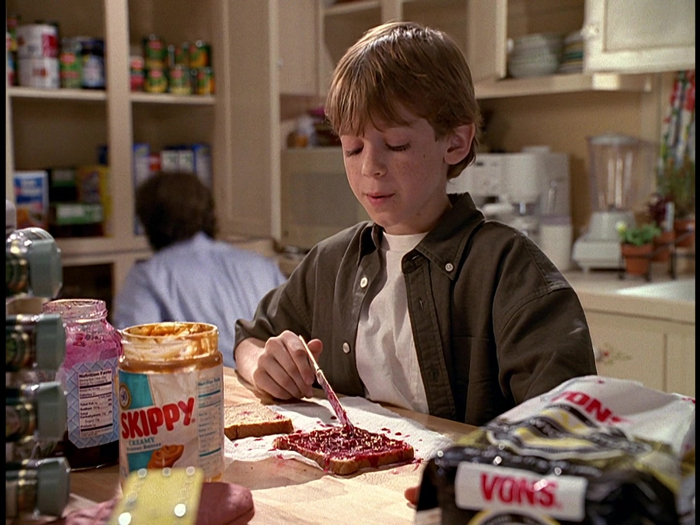 Skippy Peanut Butter And Vons Bread In Honey, We Shrunk Ourselves! 