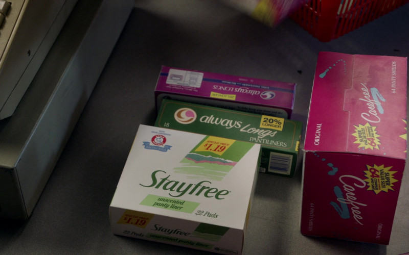 Stayfree, Always & Carefree Feminine Products in Young Sheldon S04E02 "A Docent, A Little Lady and a Bouncer Named Dalton" (2020)
