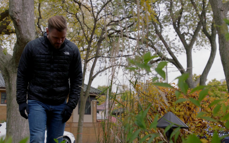 The North Face Trevail Jacket Outfit of Patrick Flueger as Adam Ruzek in Chicago P.D. S08E02 TV Show (1)