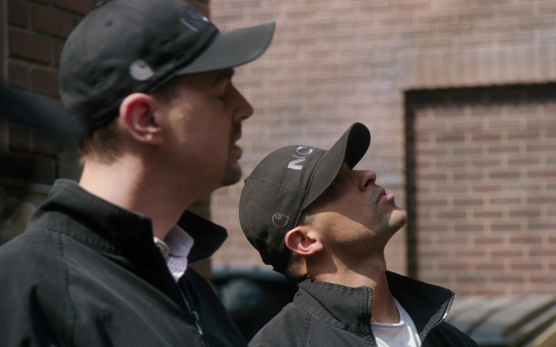 Actors Wears Carhartt Black Caps in NCIS S18E03 (3)