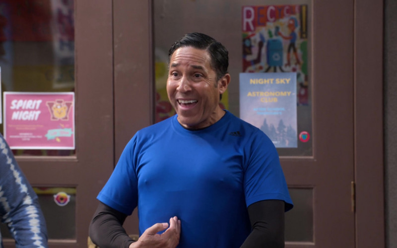 Adidas Blue T-Shirt of Oscar Nunez as Carlos in Mr. Iglesias S03E04 (1)