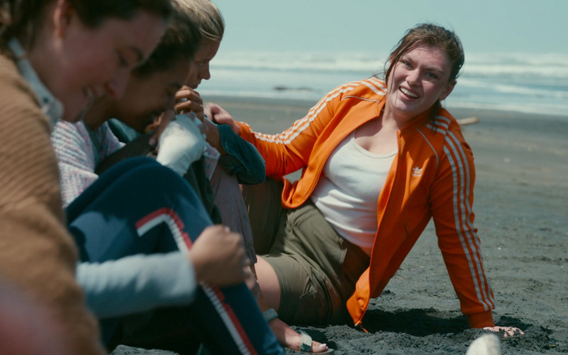 Adidas Women's Bomber Jacket of Shannon Berry as Dot Campbell in The Wilds S01E08 Day Sixteen (1)