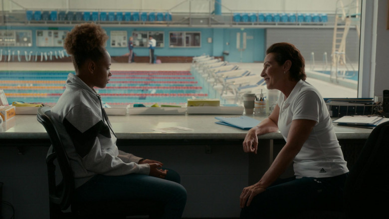 Adidas Women’s White Polo Shirt of Alison Bruce as Coach Ellen Rose in The Wilds S01E02