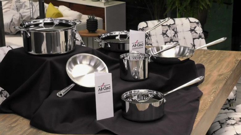 All-Clad Stainless Steel Cookware in Hell’s Kitchen S19E13 (1)