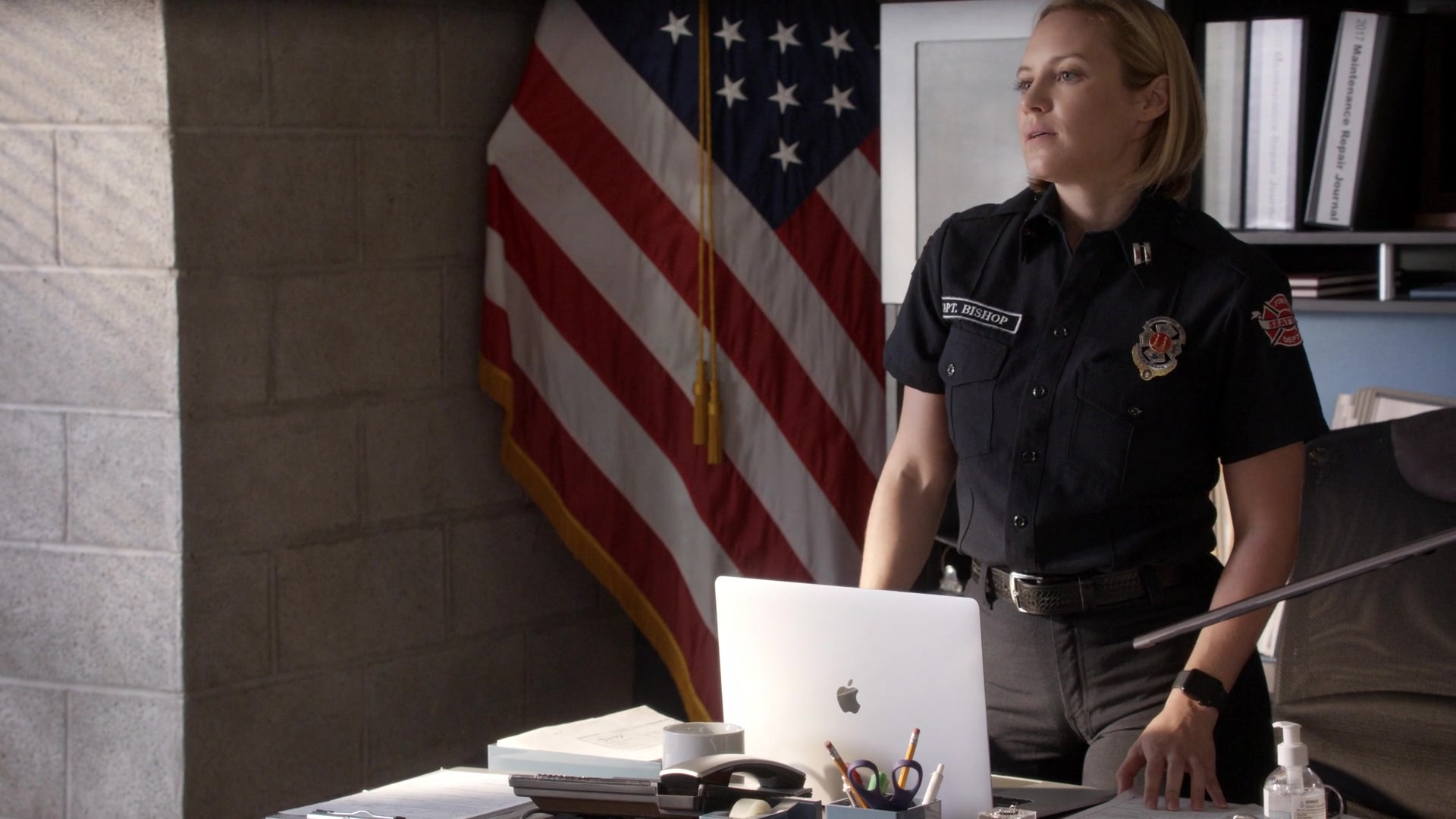 Apple Macbook Laptop Of Danielle Savre As Maya Bishop In Station 19 S04e03 We Are Family 2020