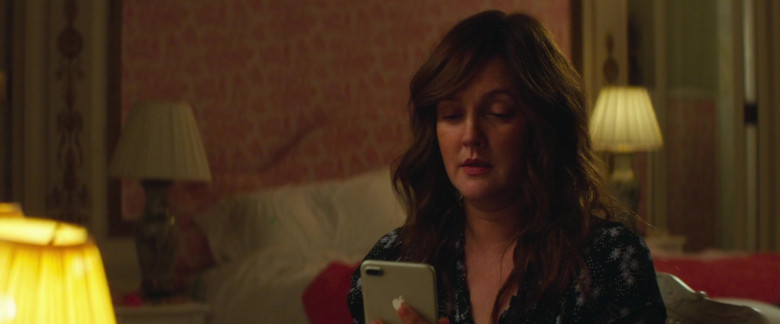 Apple iPhone Smartphone of Drew Barrymore in The Stand In (1)