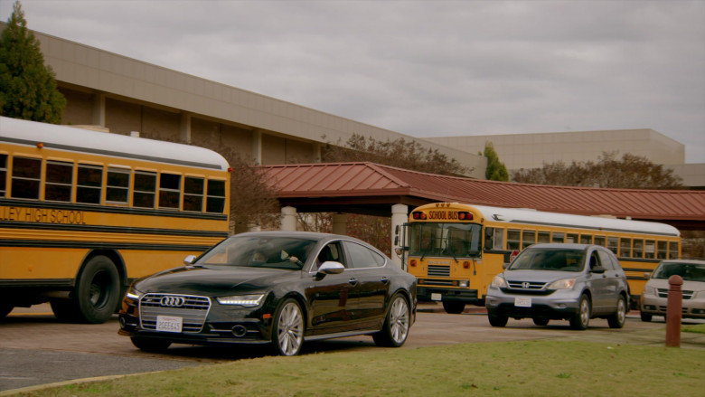 Audi S7 Black Car of Ralph Macchio as Daniel LaRusso in Cobra Kai S02E10 (2)