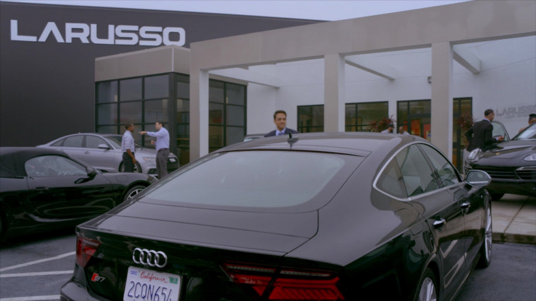 Audi S7 Car of Ralph Macchio as Daniel LaRusso in Cobra Kai S01E02 (2)