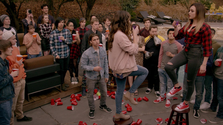 Converse All Star Red Shoes of Peyton List as Tory Nichols in Cobra Kai S02E09 (2)