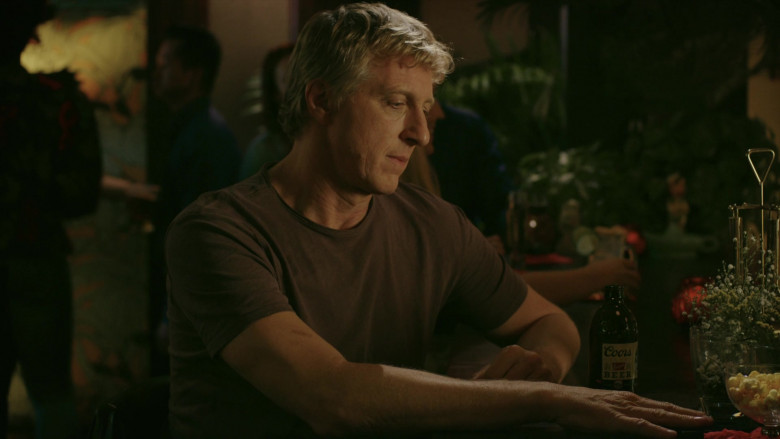 Coors Banquet Beer of William Zabka as Johnny Lawrence in Cobra Kai S02E08 (4)