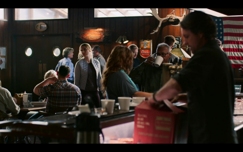 Coors Beer Sign in Virgin River S02E05 Can't Let Go (2020)
