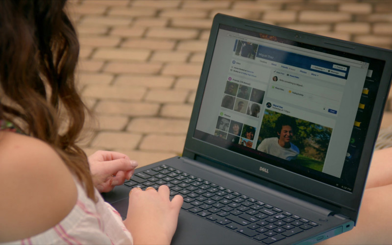 Dell Laptop of Mary Mouser as Samantha LaRusso in Cobra Kai S01E06 Quiver (1)