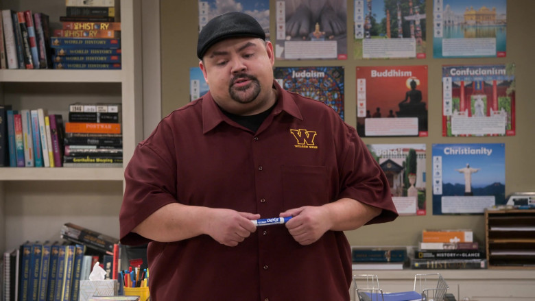Expo Marker of Gabriel Iglesias in Mr. Iglesias S03E04 You’re Dad to Me (2020)