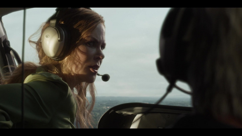 Lightspeed Aviation Headset of Nicole Kidman as Grace Fraser in The Undoing S01E06 TV Show (2)