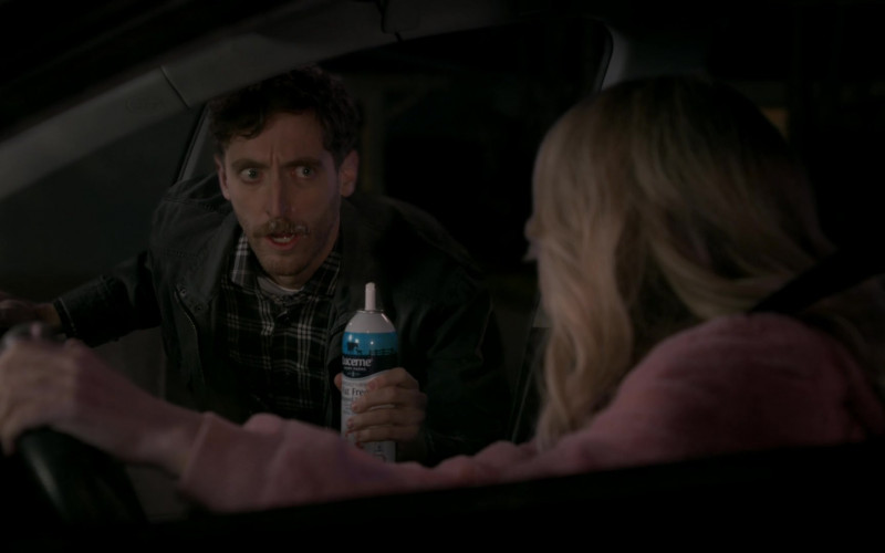 Lucerne Whipped Topping Fat Free Held by Thomas Middleditch as Drew in B Positive S01E04 "Joint Pain" (2020)