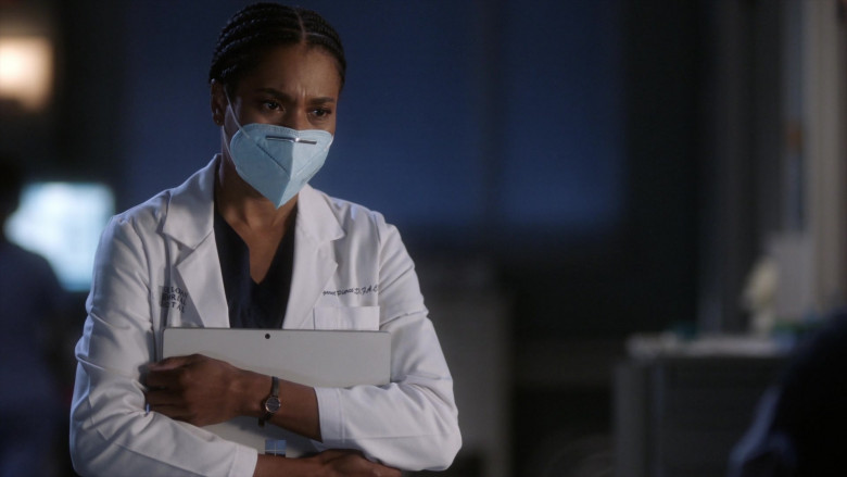 Microsoft Surface Tablet of Kelly McCreary as Maggie Pierce in Grey's Anatomy S17E06