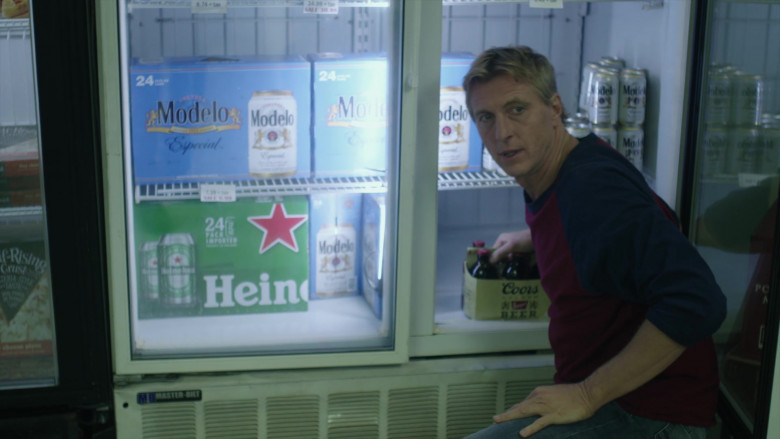 Modelo, Heineken and Coors Beer in Cobra Kai S01E05 Counterbalance (2018)