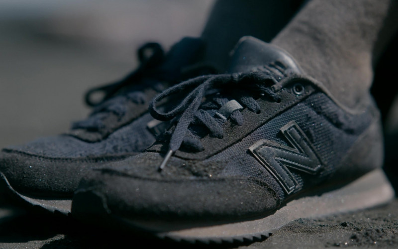 New Balance Women's Shoes of Helena Howard as Nora Reid in The Wilds S01E10 Day Twenty-Three (1)