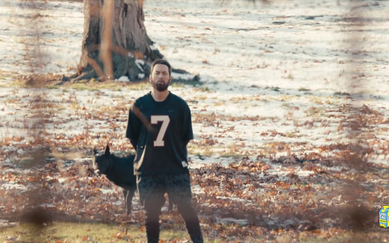 Nike Black T-Shirt of Eminem in “Gnat” (2020)