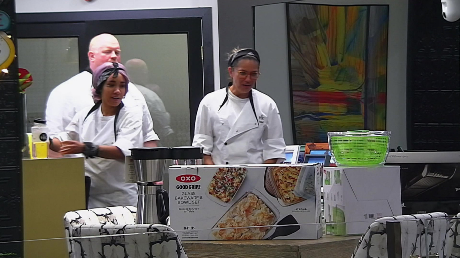 OXO Kitchen Utensils In Hell's Kitchen S19E15 (2020)