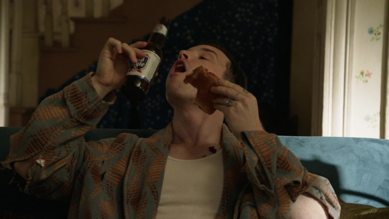 Old Style Beer of Noel Fisher as Mickey in Shameless S11E02 (1)