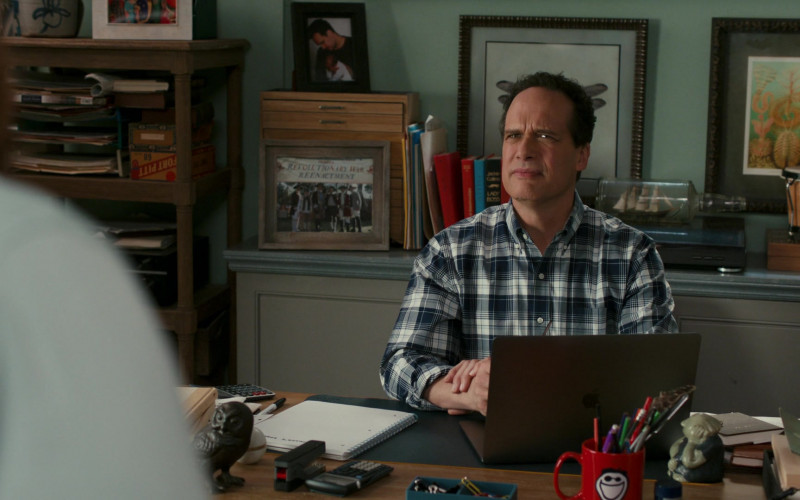 Apple MacBook Pro Laptop of Diedrich Bader as Greg Otto in American Housewife S05E07 Under Pressure (2021)