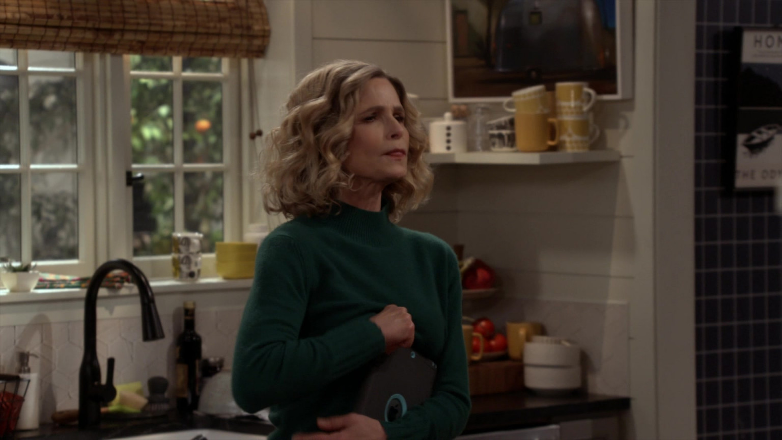 Apple IPad Tablet Of Kyra Sedgwick As Jean Raines In Call Your Mother